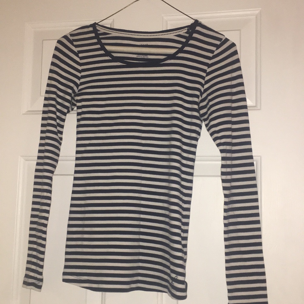 Blue and white long sleeve  t shirt
